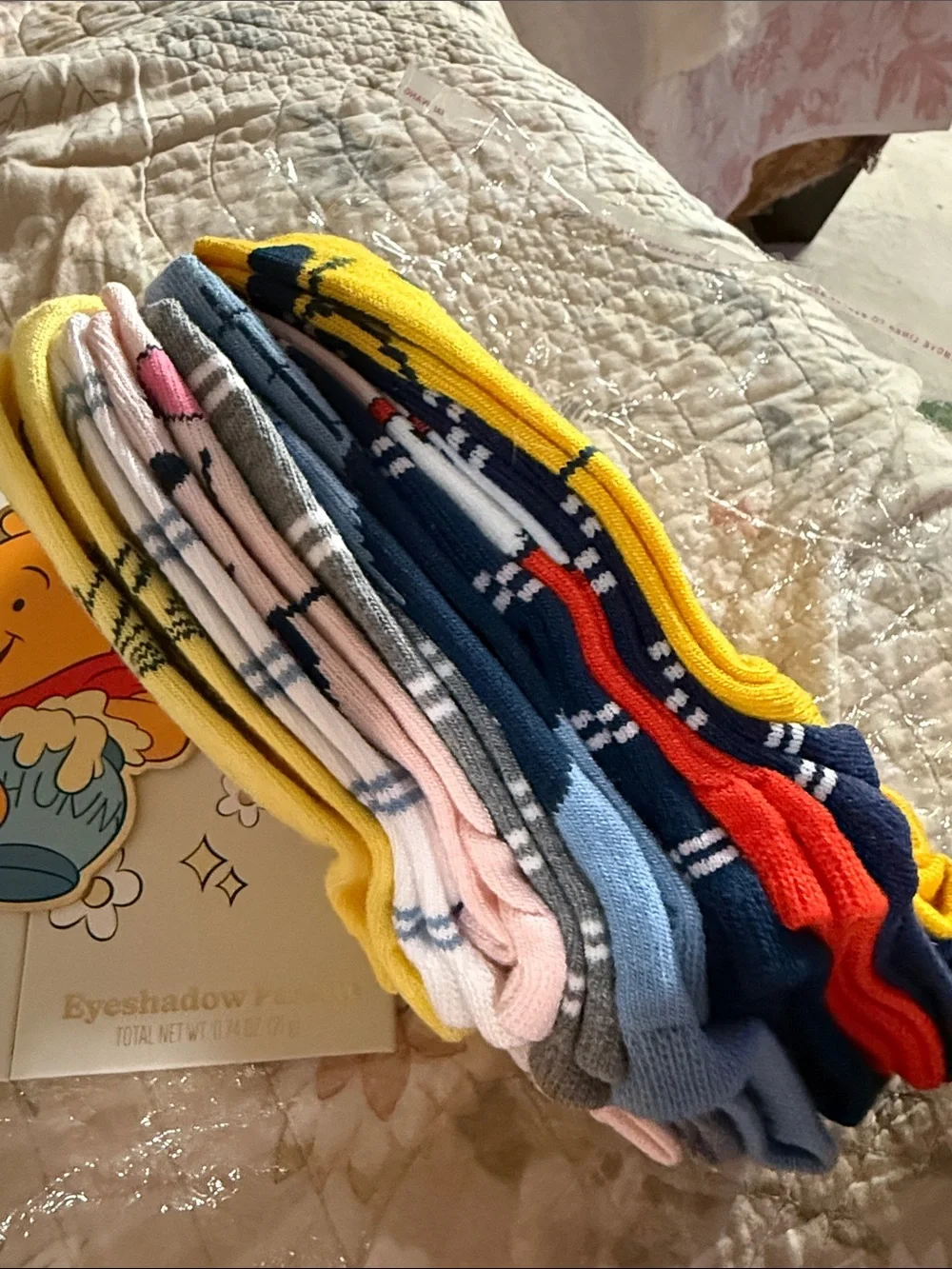 Disney Winnie the Pooh Eyeshadow Palette with 9 Bright Multicolor Socks NWOT